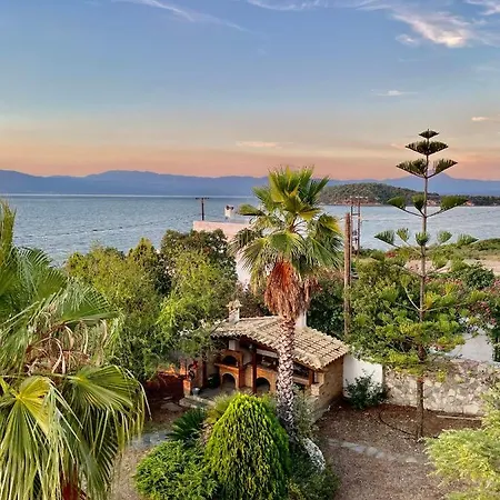 Sul Mare Apartment Chalkida